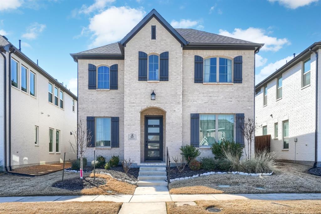 997 Sprangletop Street Property Photo
