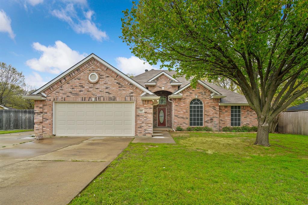 219 Addison Street Property Photo