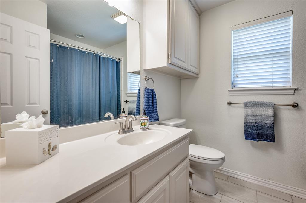 2211 High Pointe Drive Property Photo 12