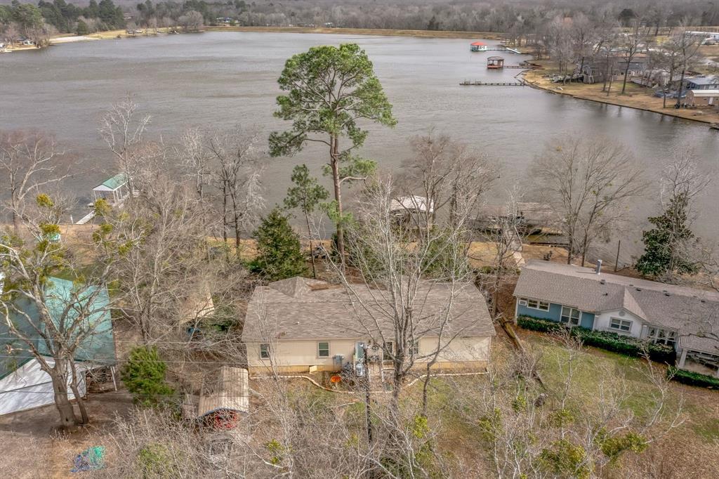 118 Piney Point Property Photo