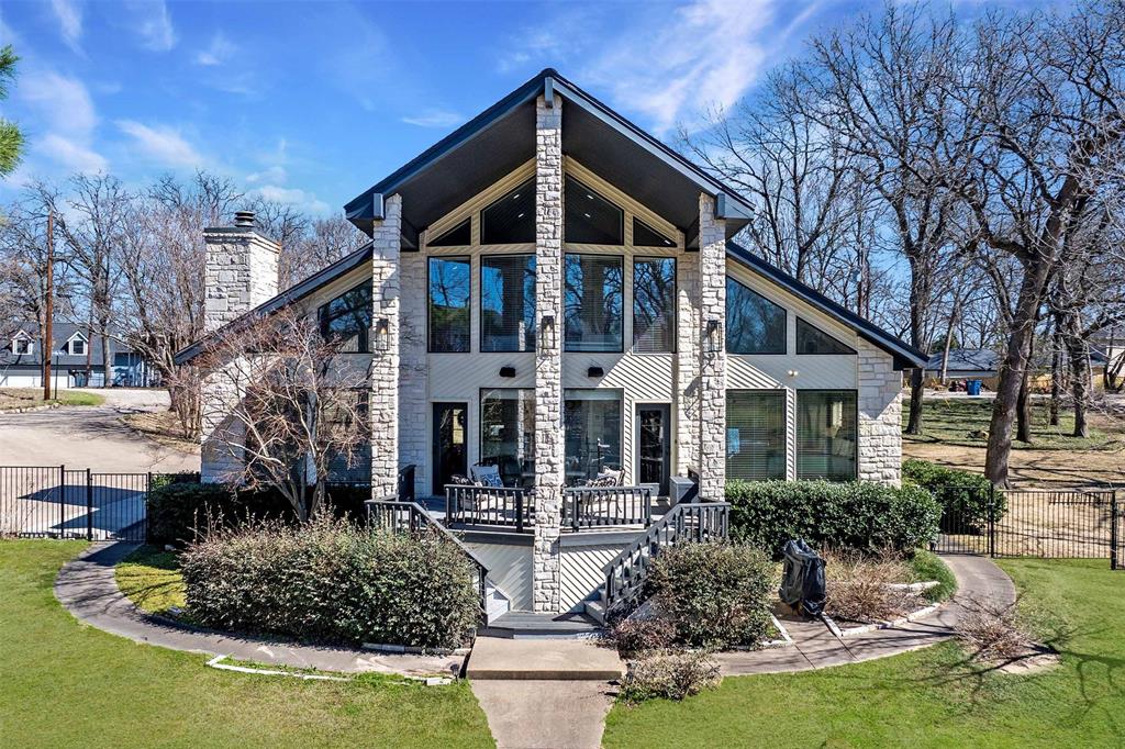 601 Yawl Drive Property Photo