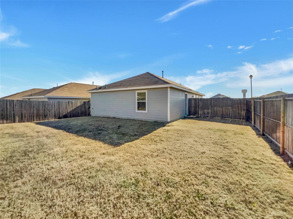 1804 Barrie Way Property Photo 8