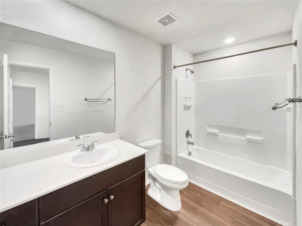 1804 Barrie Way Property Photo 11