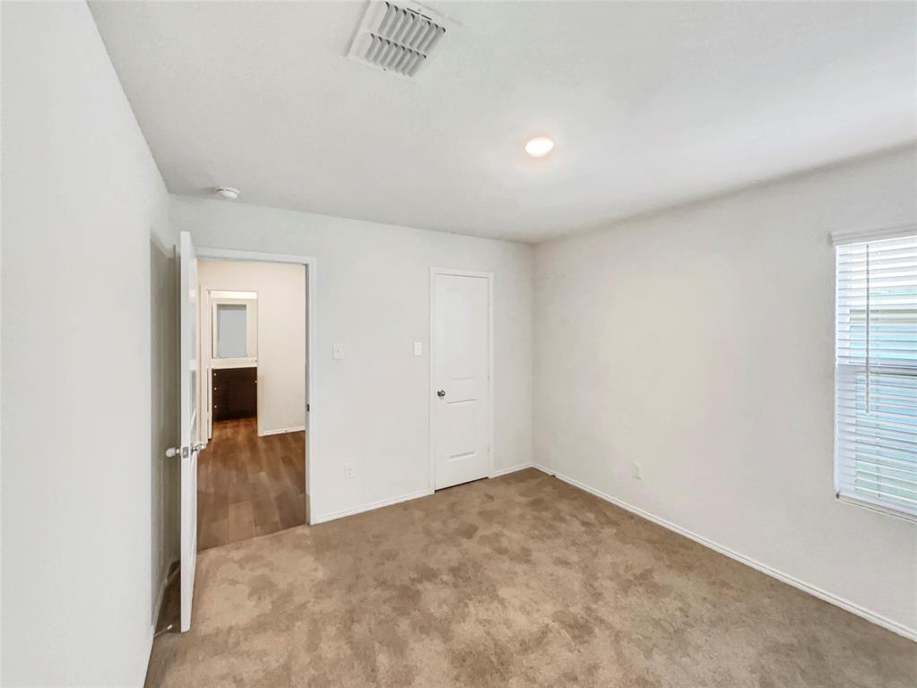 1804 Barrie Way Property Photo 13