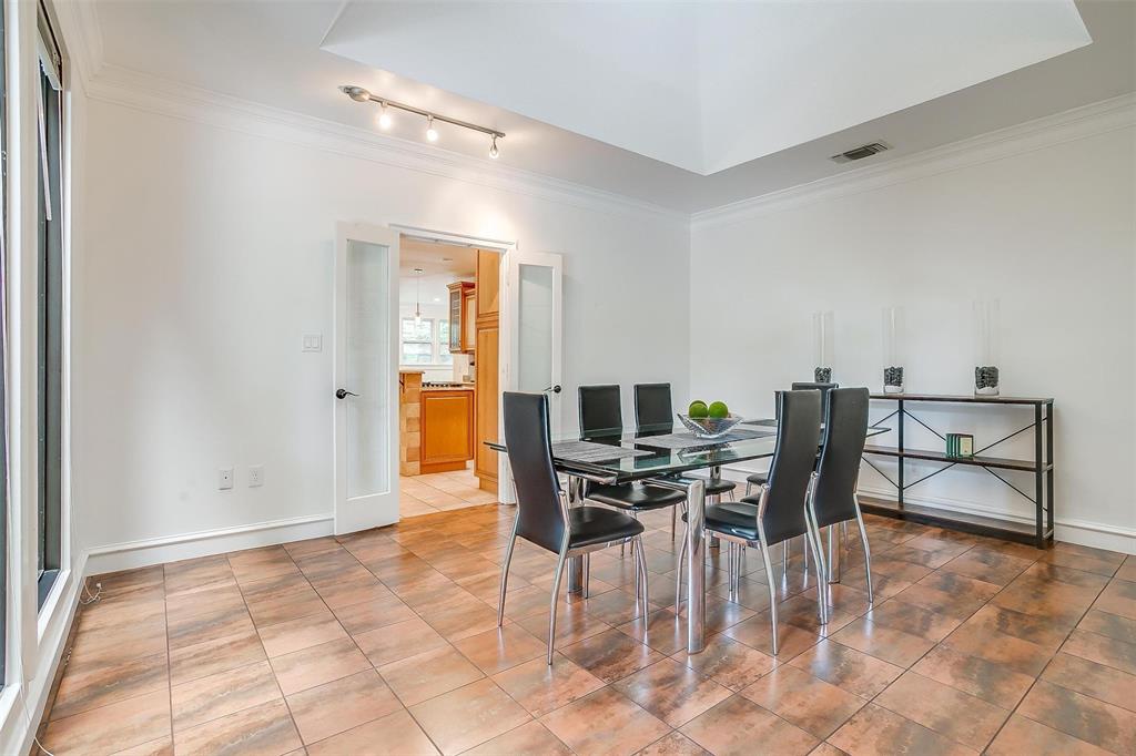 4100 Inwood Road Property Photo 14