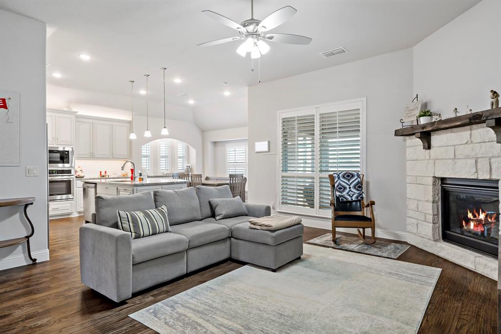 1801 Emerald Vista Boulevard Property Photo 3