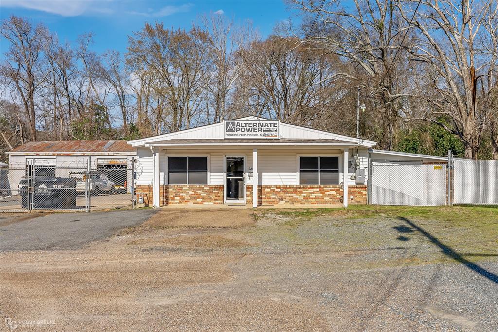 325 Dennis Drive Property Photo