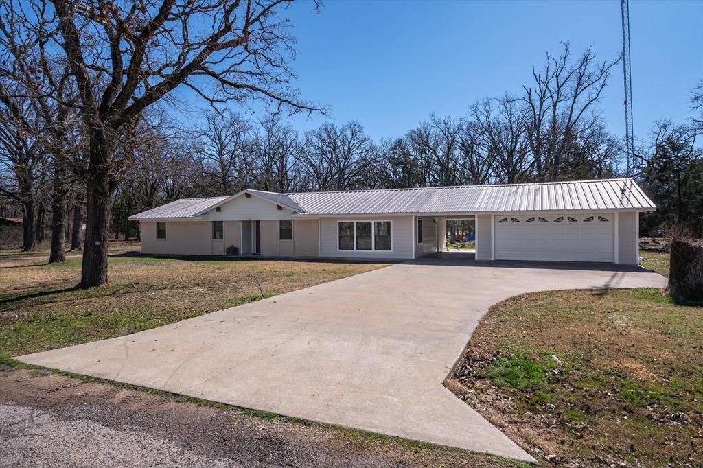 110 Vz County Road 2121 Property Photo 1