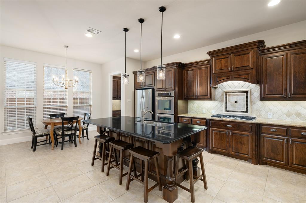 1905 San Jacinto Drive Property Photo 8
