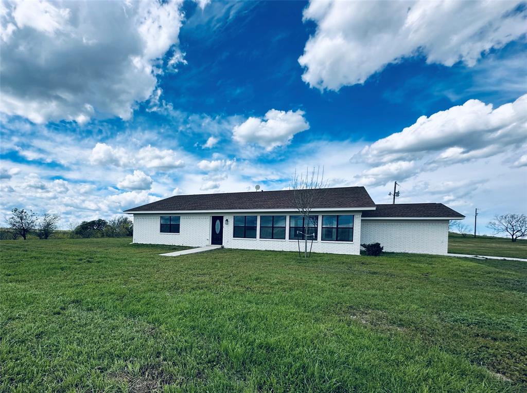 650 Fm 3200 Property Photo