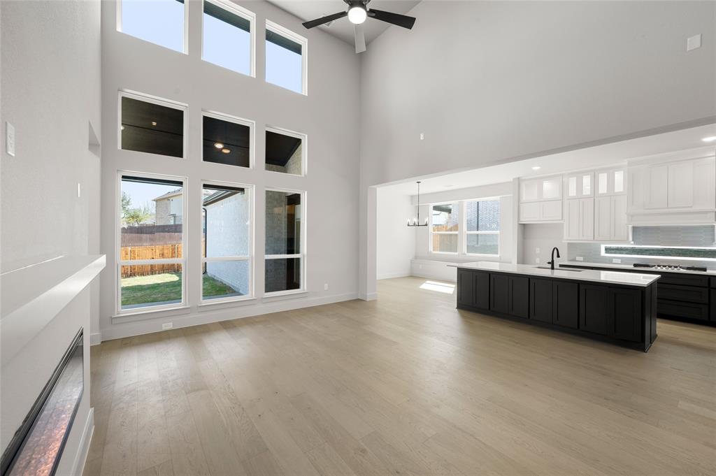 508 Elias Property Photo 10