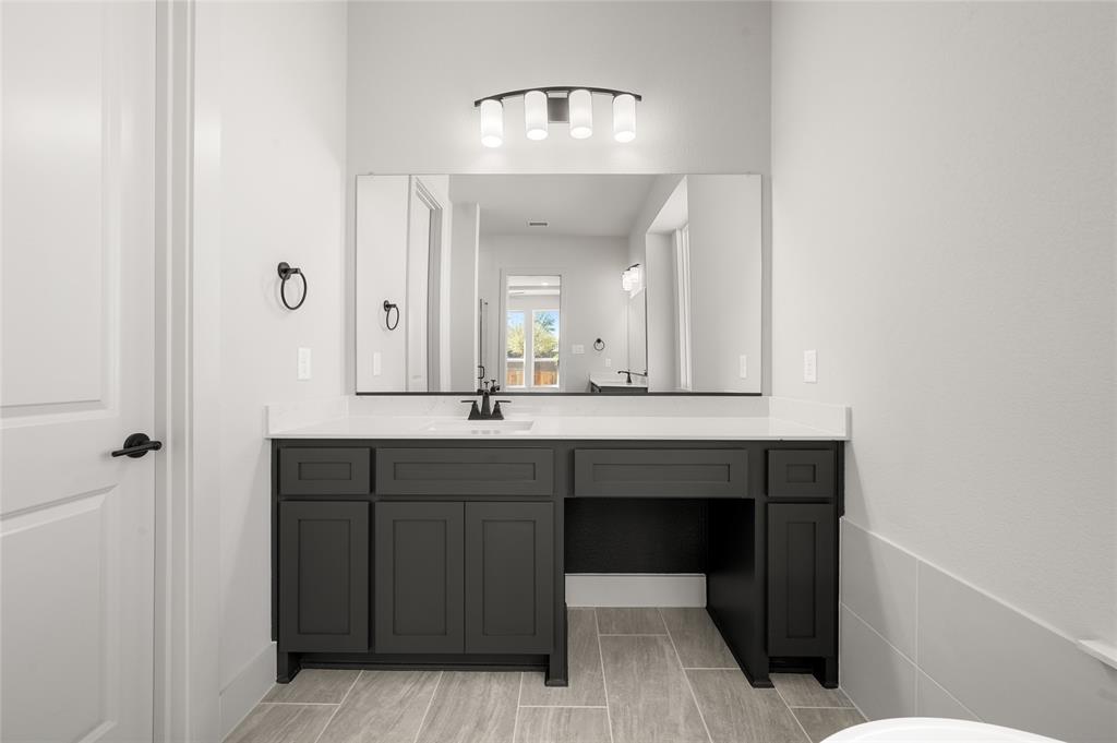 508 Elias Property Photo 24