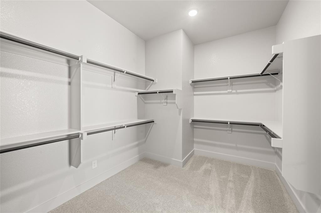 508 Elias Property Photo 25