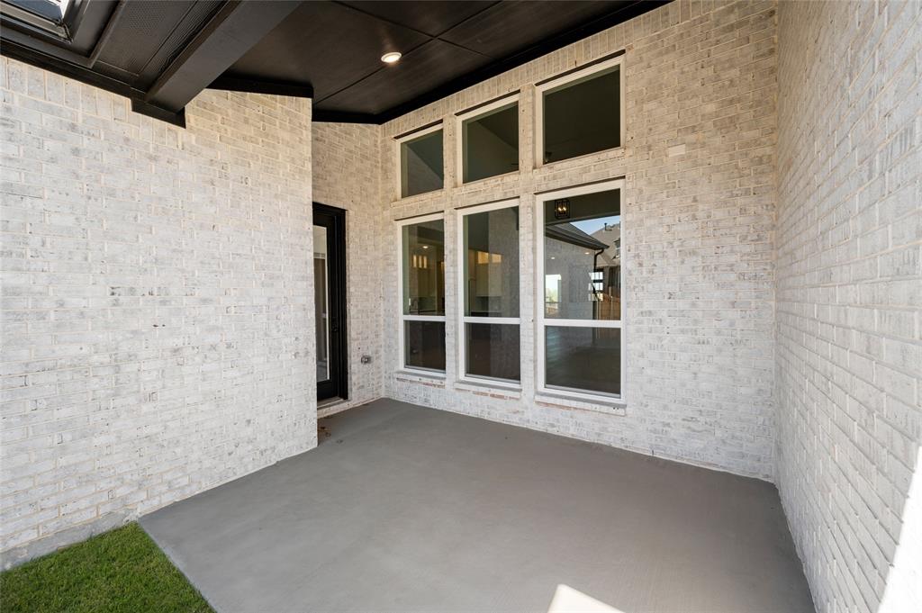508 Elias Property Photo 28