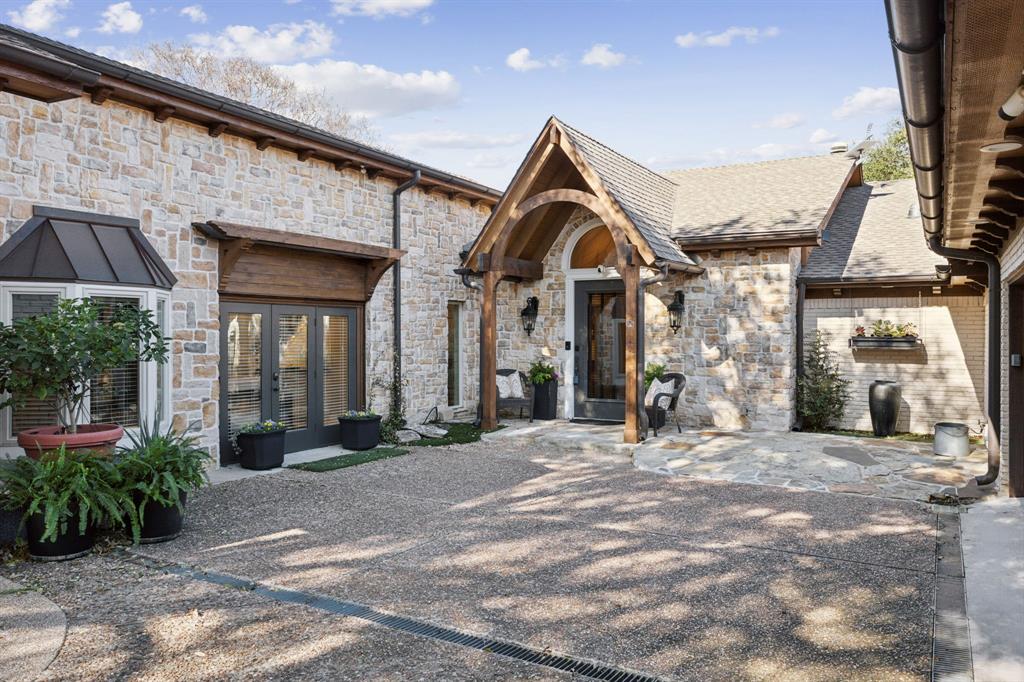 9435 Rocky Branch Drive Property Photo