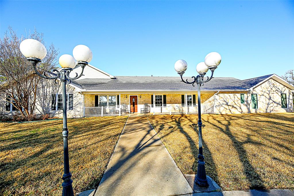 2823 Fm 1816 Property Photo