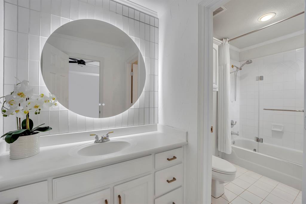 714 Shorecrest Drive Property Photo 24