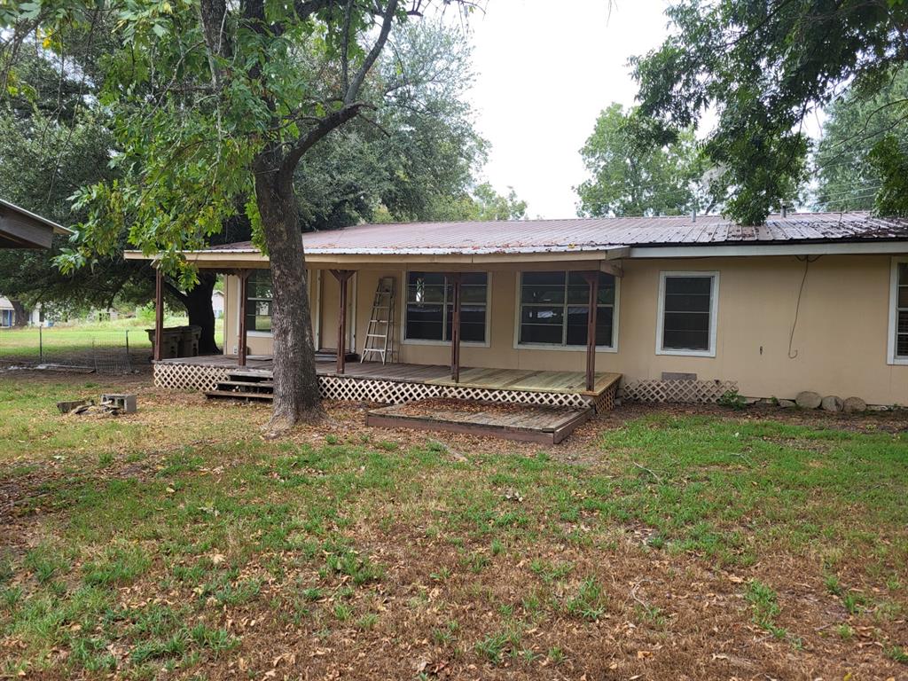 375 N Austin Property Photo 2