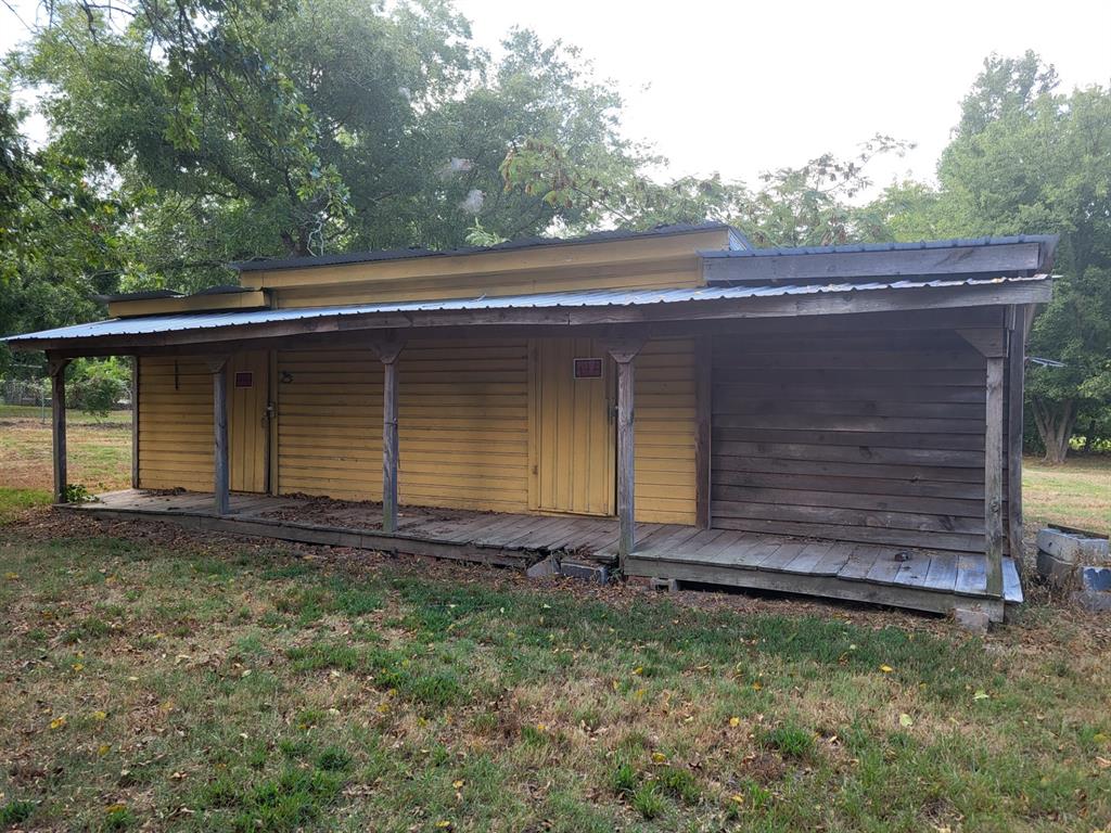 375 N Austin Property Photo 11