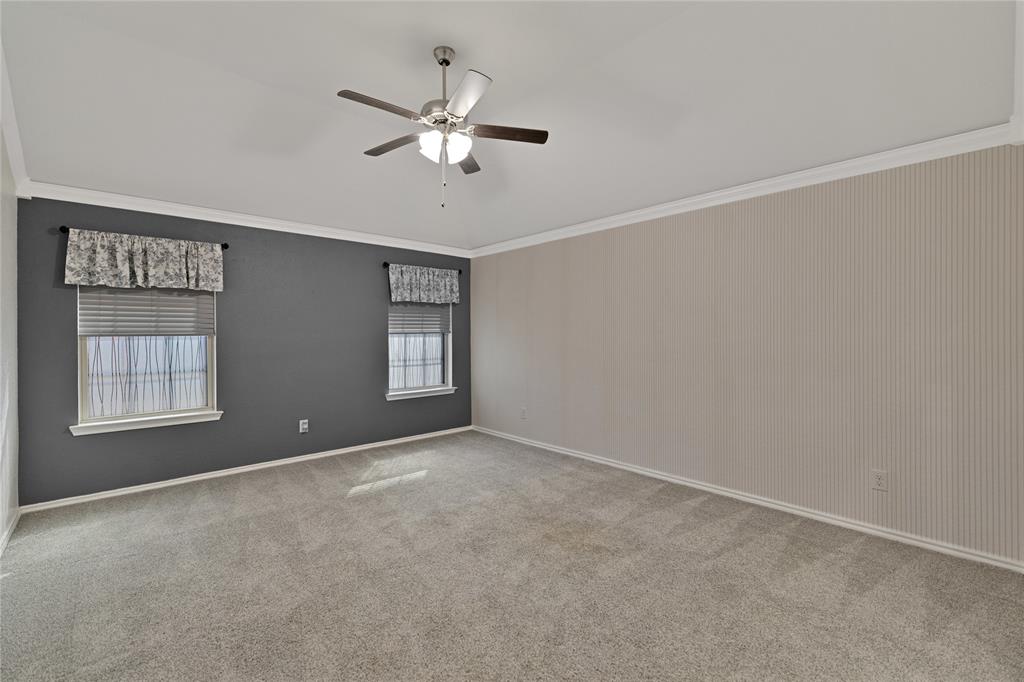 1829 Agarito Drive Property Photo 12