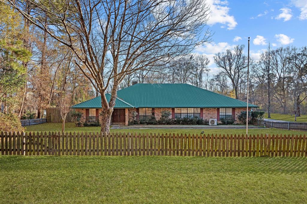 5651 Bretwood Drive Property Photo
