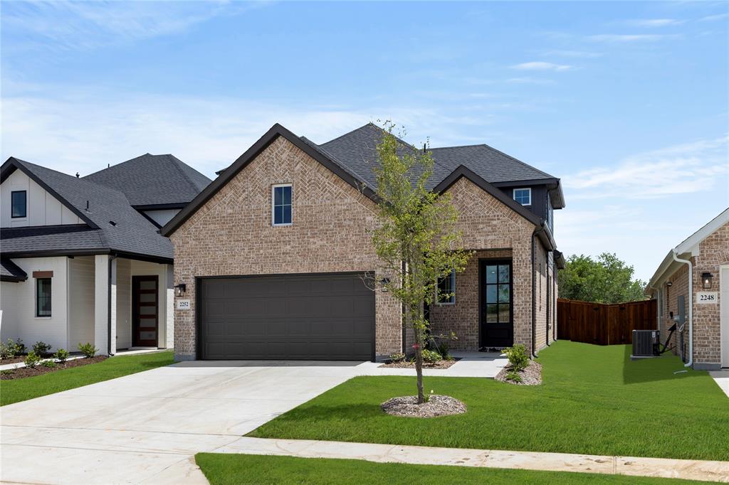 2252 Aspen Chase Drive Property Photo 1