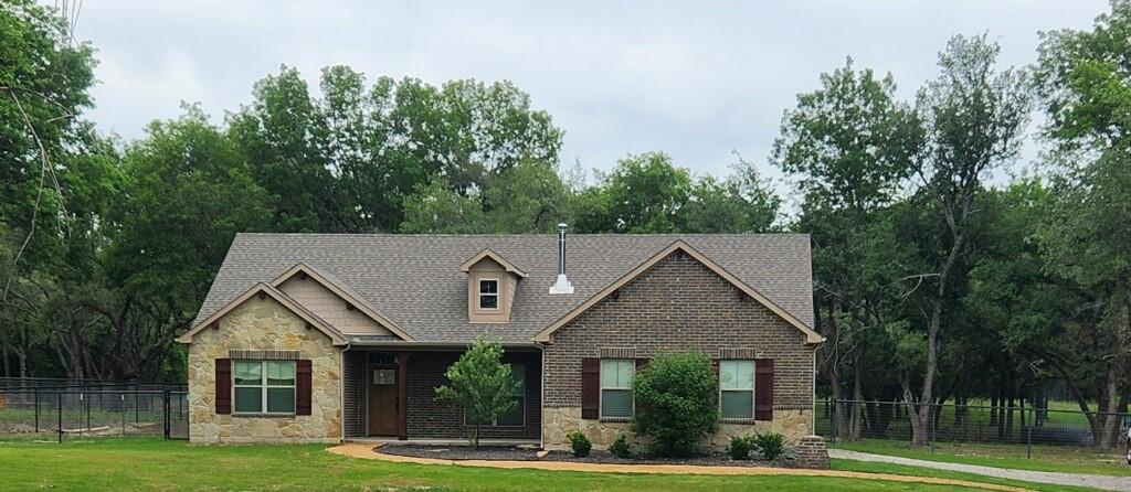 1112 Paradise Parkway Property Photo
