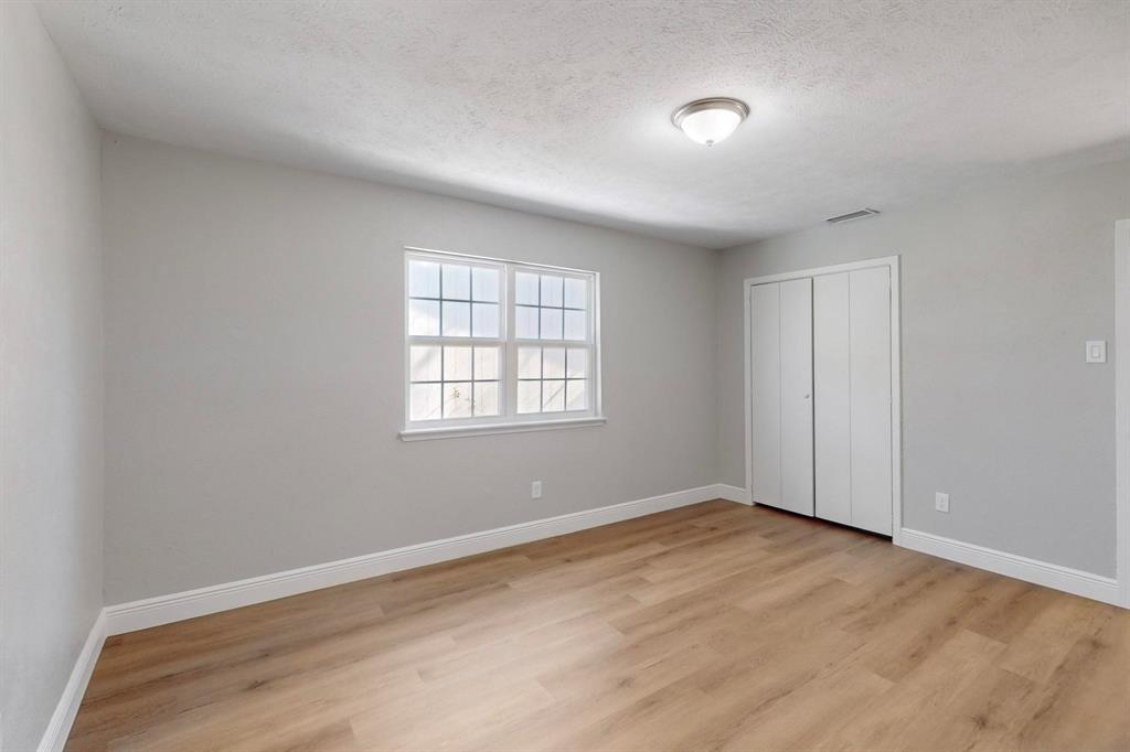 701 Price Drive Property Photo 23