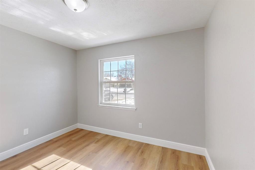 701 Price Drive Property Photo 29