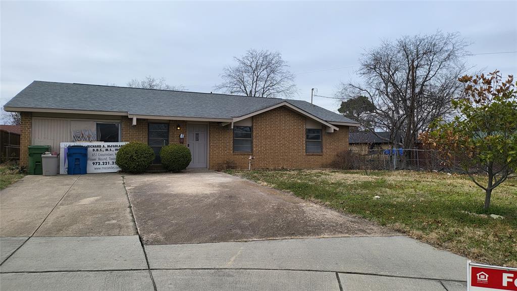 166 Westwood Place Property Photo