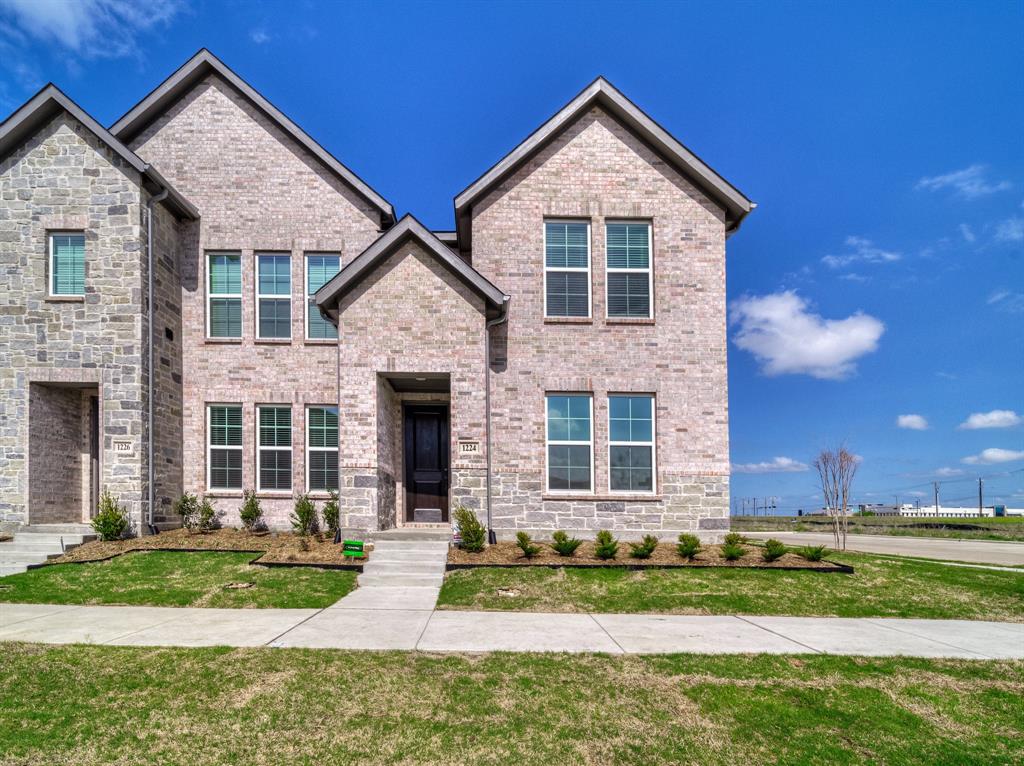 1224 Junction Drive Property Photo