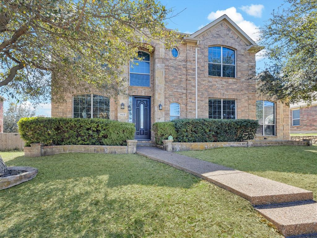 904 Amherst Drive Property Photo