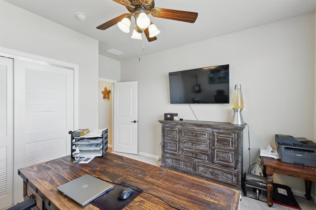 10112 Parkcrest Court Property Photo 7