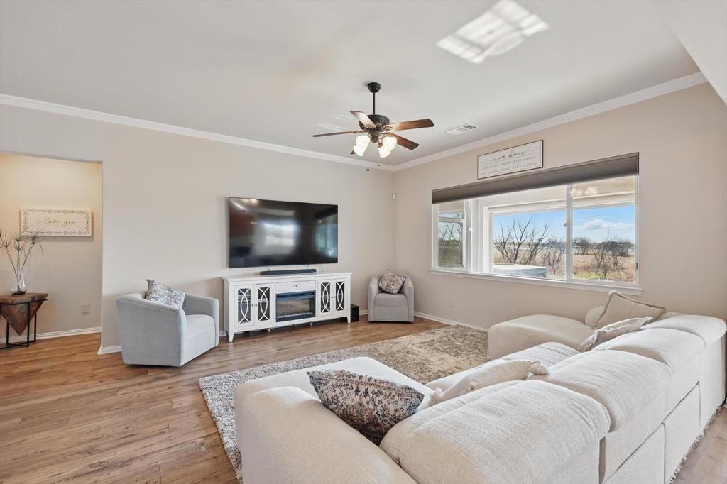 10112 Parkcrest Court Property Photo 10