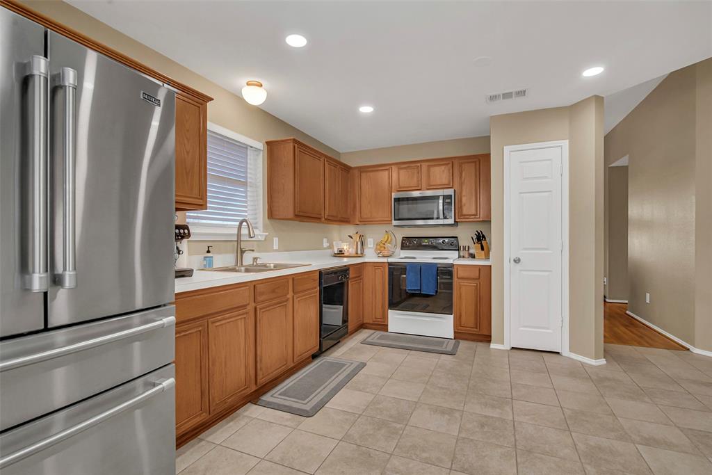 1108 Courtney Drive Property Photo 8