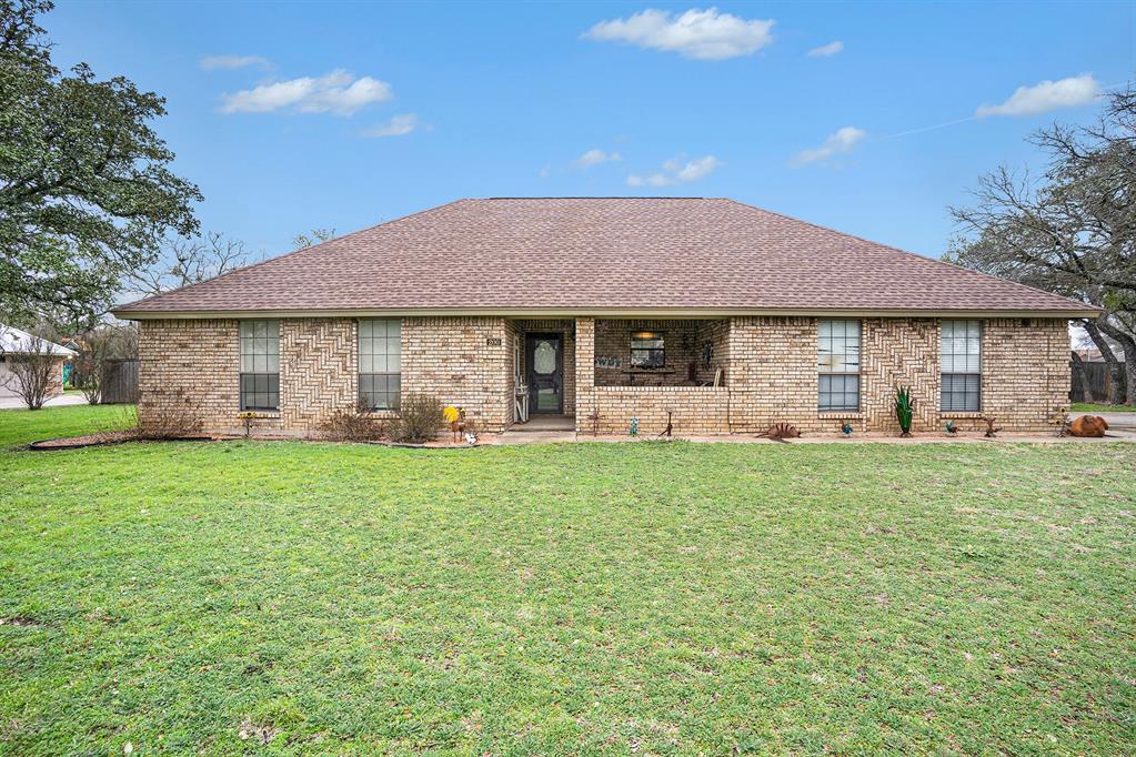 200 Fairway Drive Property Photo