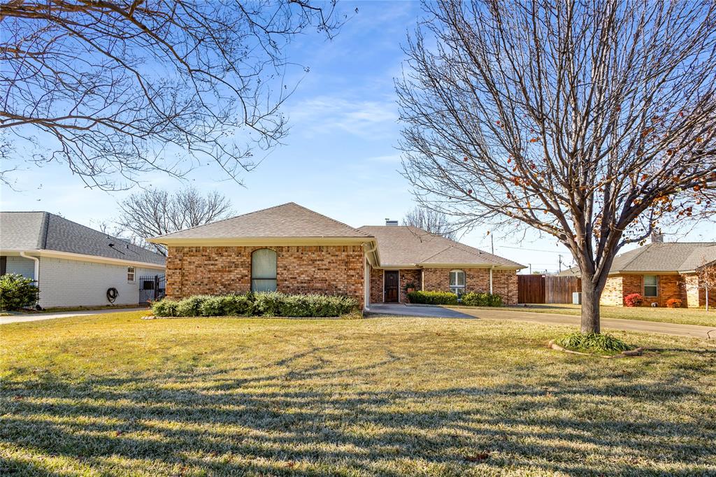 2309 Farrington Lane Property Photo
