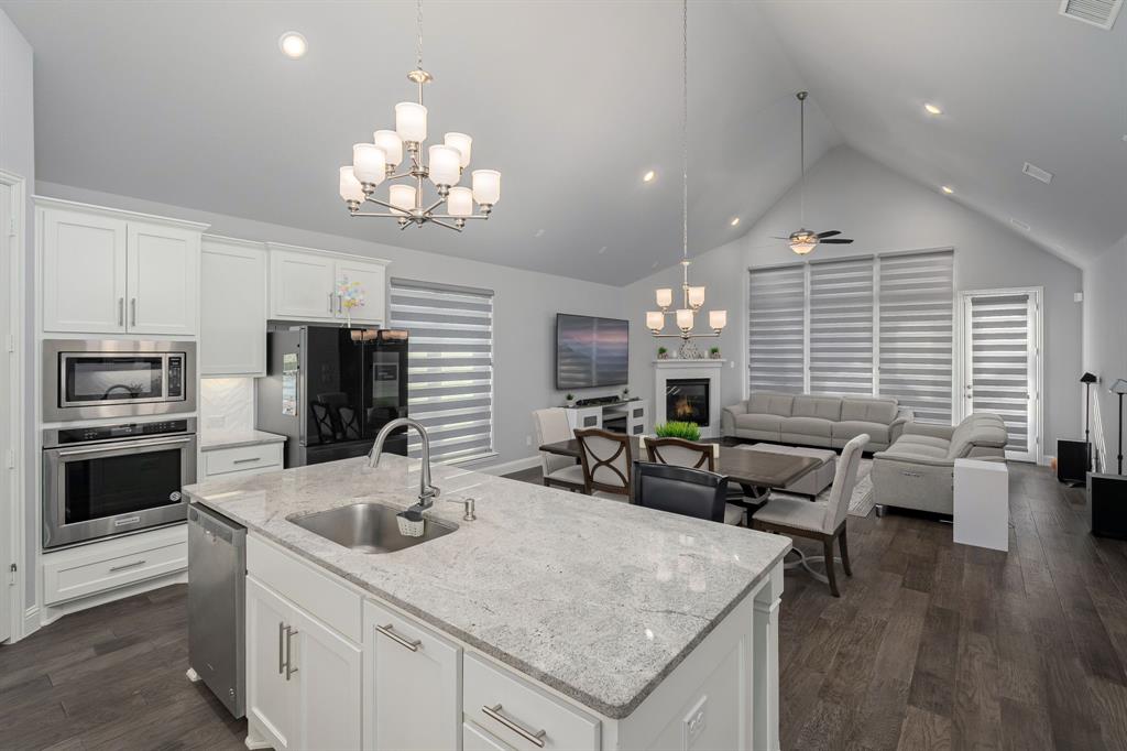 8643 Anacua Road Property Photo 1