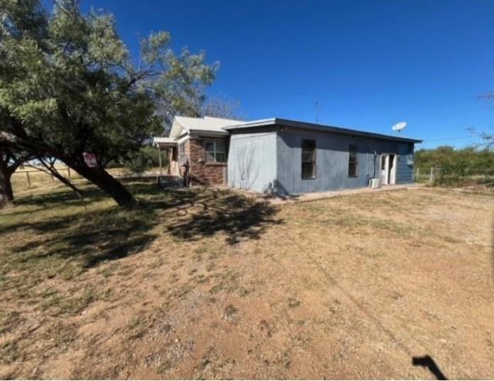 340 Travis Street Property Photo