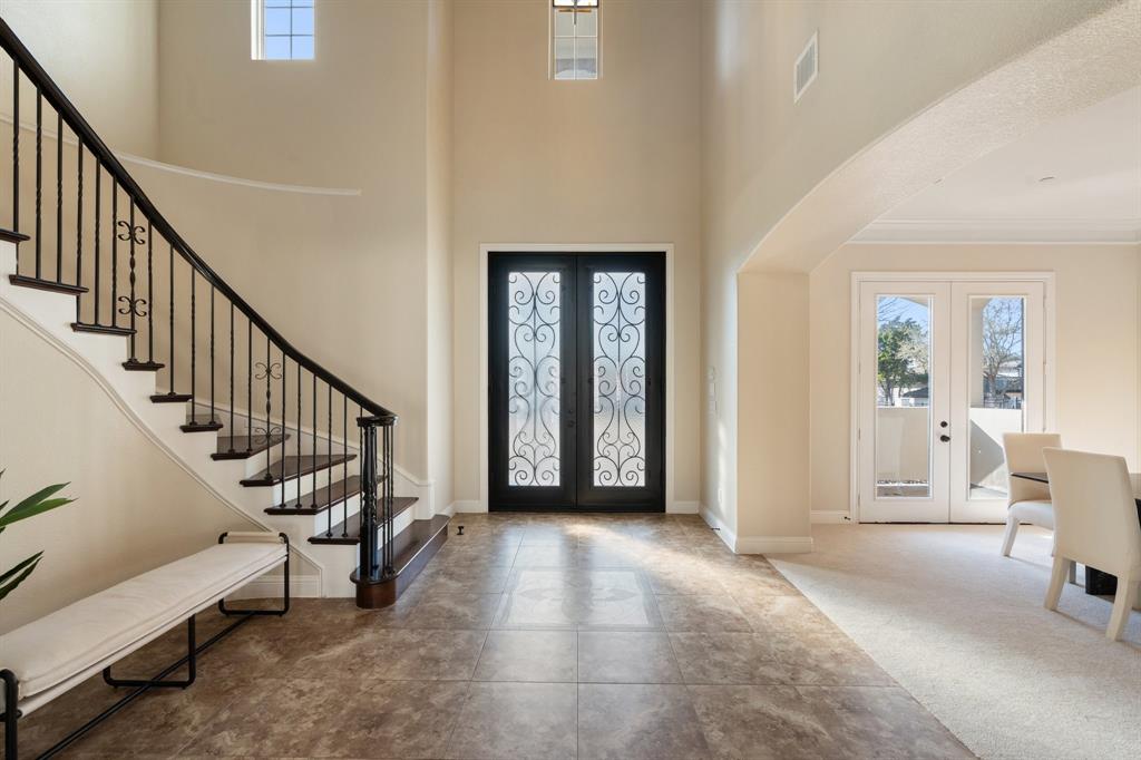 2287 Lafayette Landing Property Photo 4