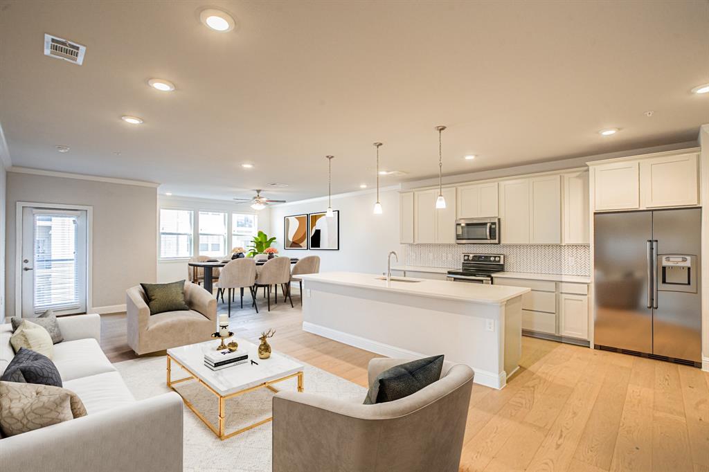 651 N Watters Road Property Photo