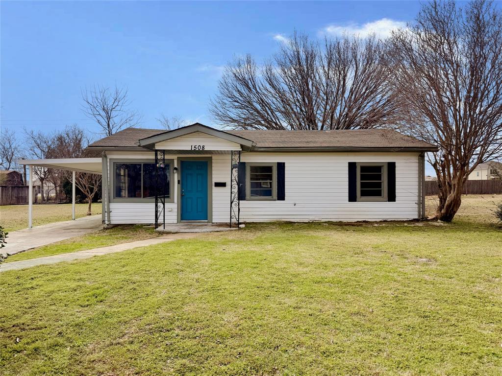 1508 E Cantey Street Property Photo 1