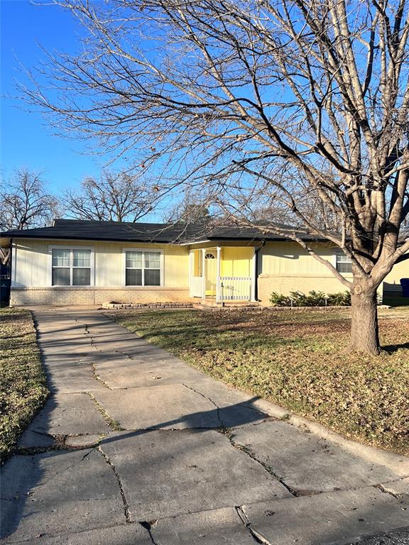 1435 Avenue B Property Photo