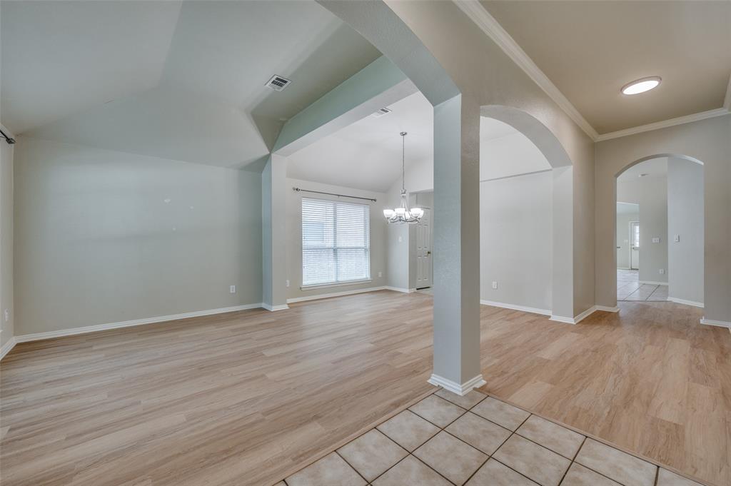 8308 Clear Bay Property Photo 1