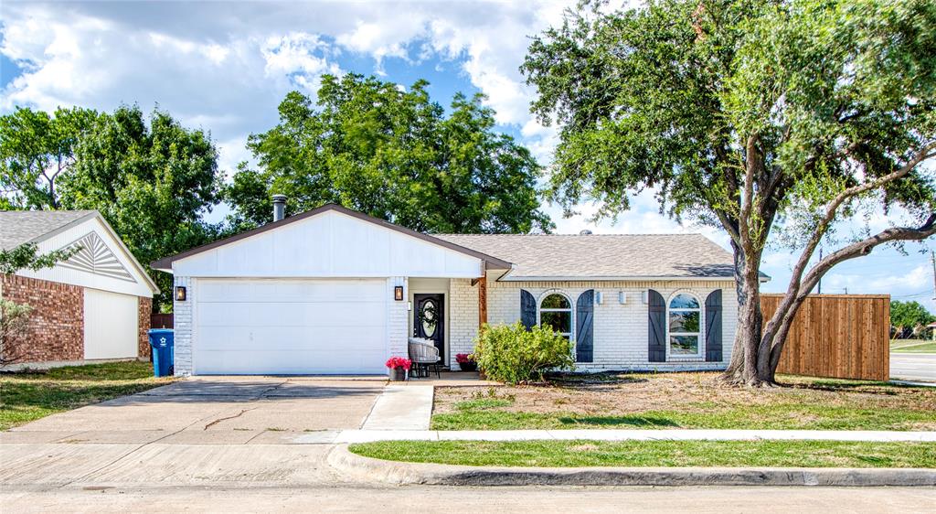 5333 Young Drive Property Photo