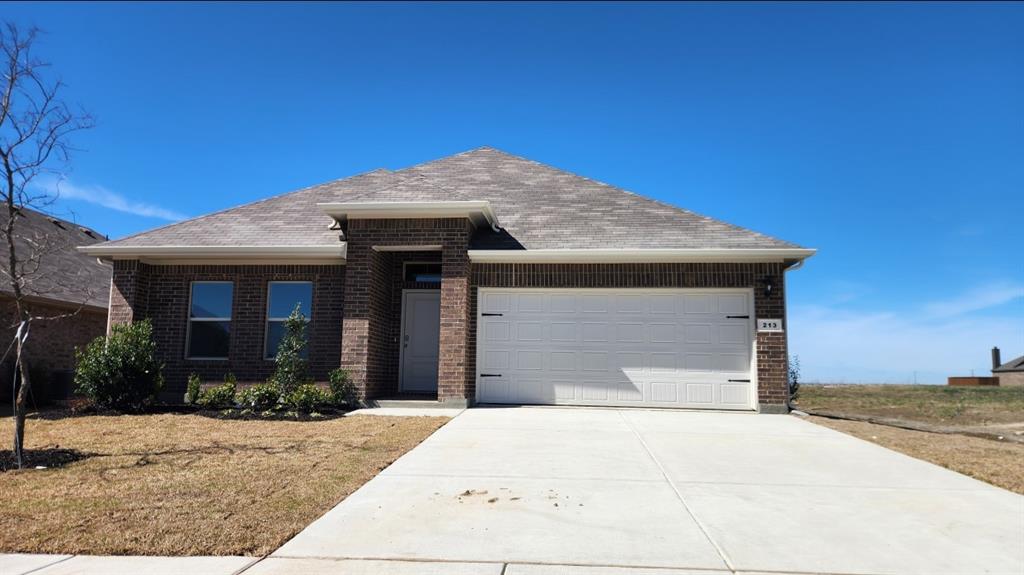 213 Tyler Street Property Photo