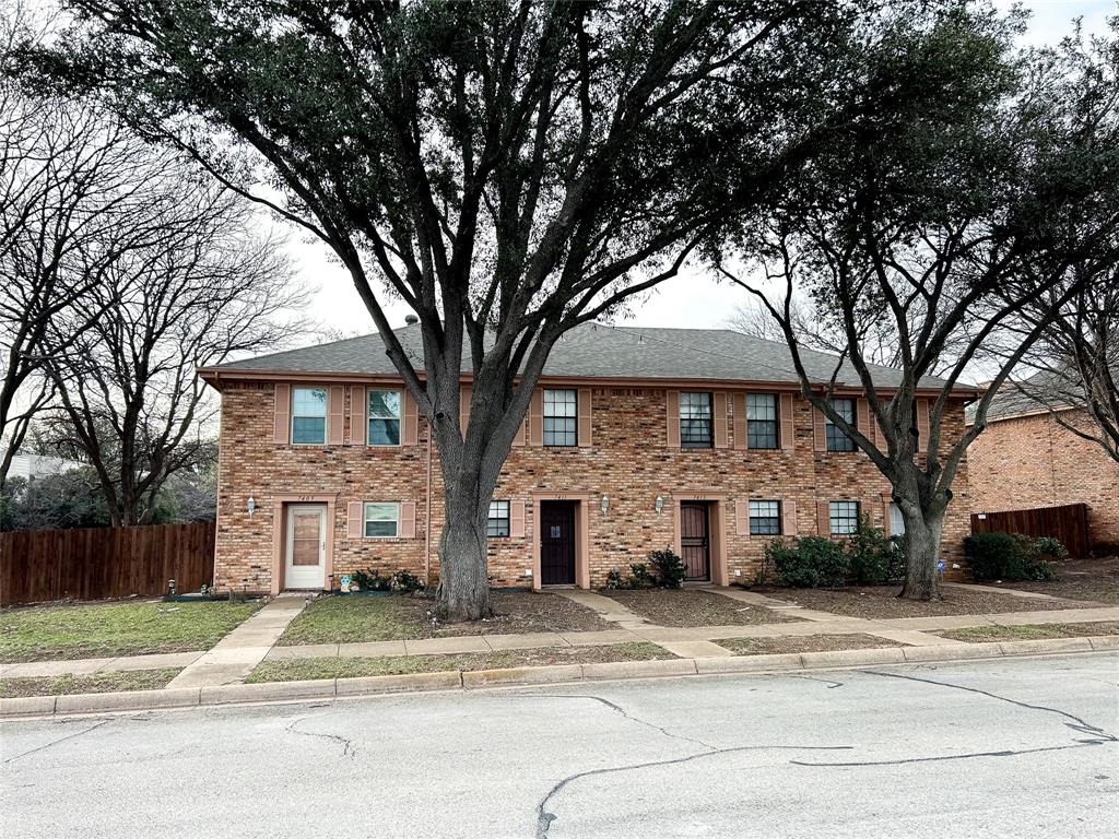 7409 Kingswood Drive Property Photo