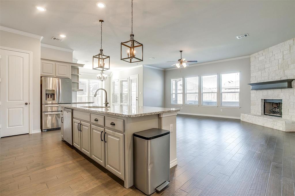 240 Old Wichita Trail Property Photo