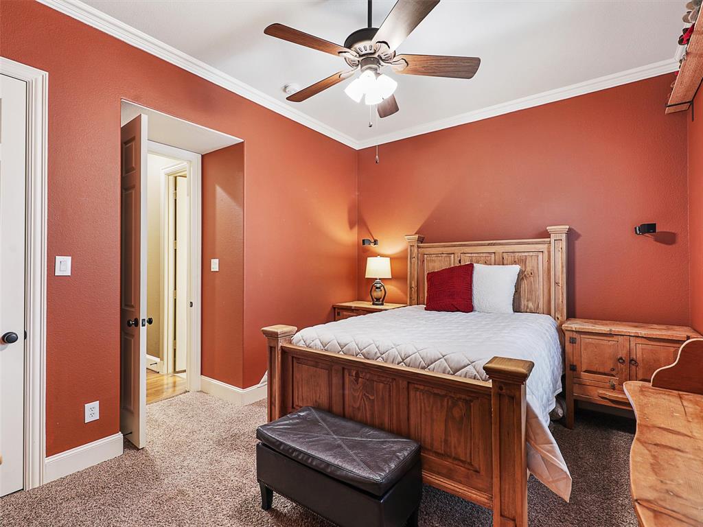 741 Butchart Drive Property Photo 26
