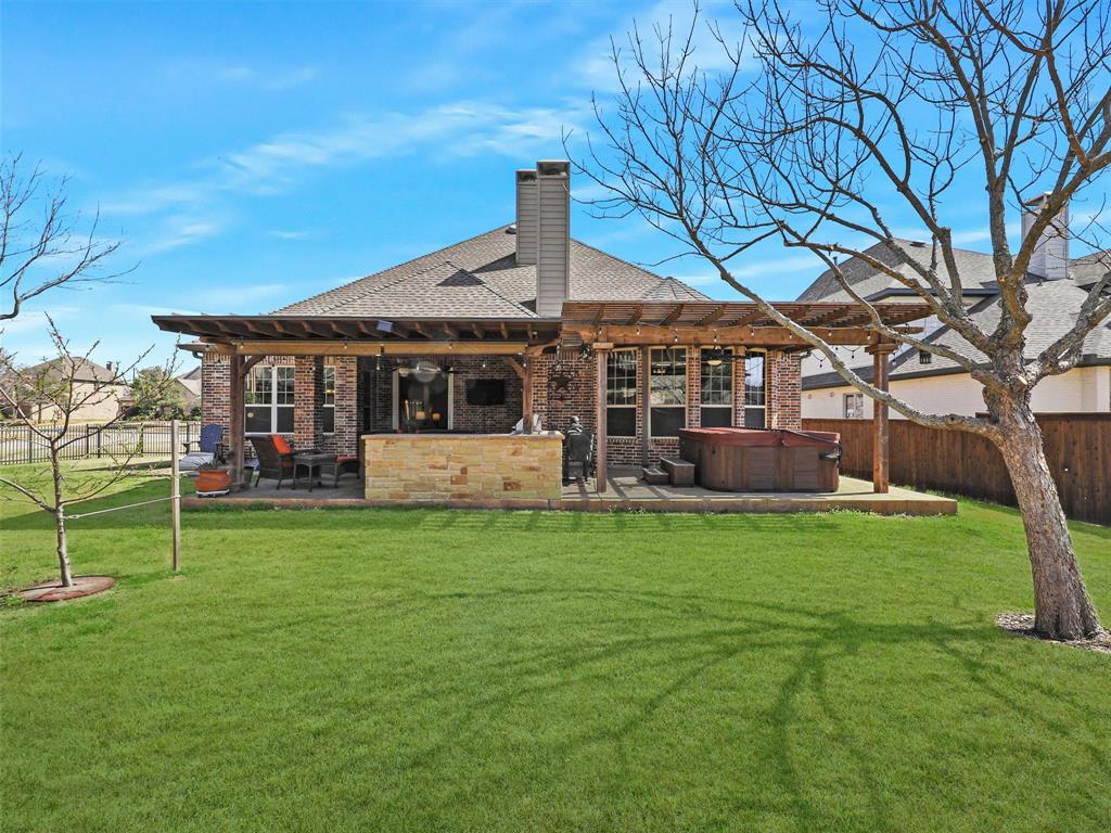 741 Butchart Drive Property Photo 33